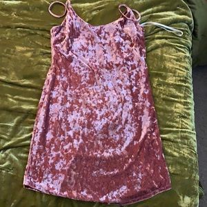 Forever 21 velvet mauve dress